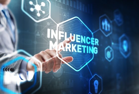 Quel influenceur choisir ? Trouvez la bonne stratégie avec Adeesy